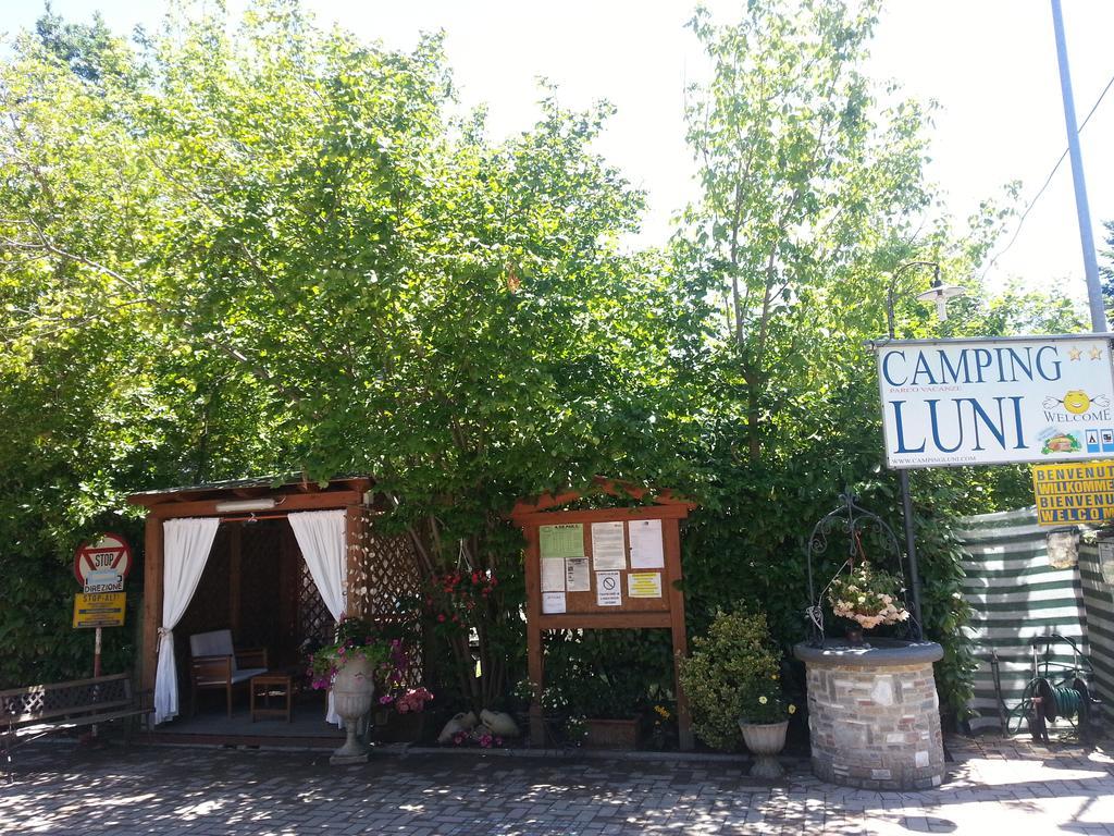 Camping Luni Marina di Massa Exterior foto