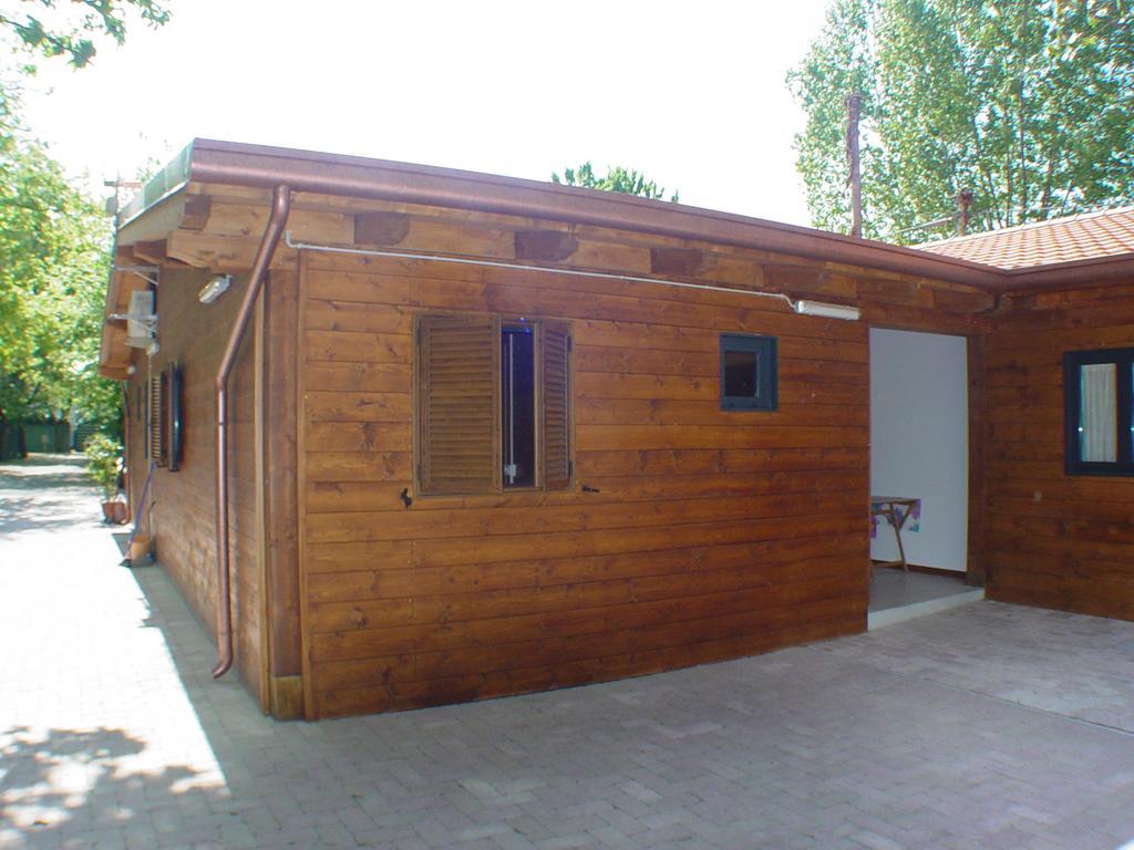 Camping Luni Marina di Massa Exterior foto