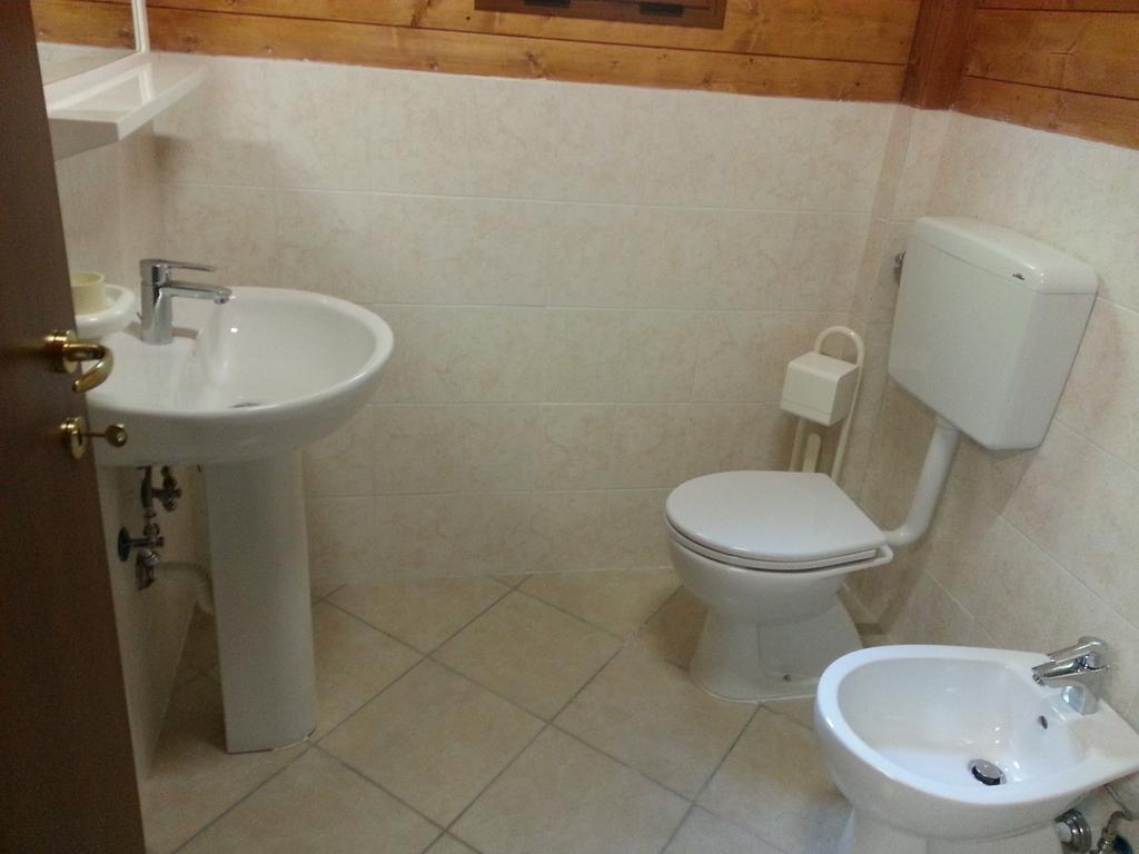 Camping Luni Marina di Massa Cameră foto