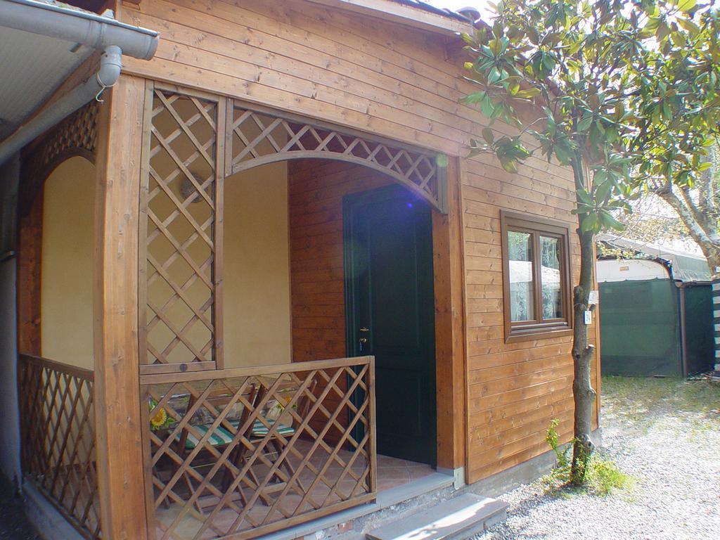 Camping Luni Marina di Massa Exterior foto